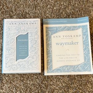 Used ANN VOSKAMP WAYMAKER BOOK & STUDY GUIDE